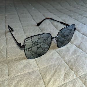 Gucci Rectangular Metal Sunglasses